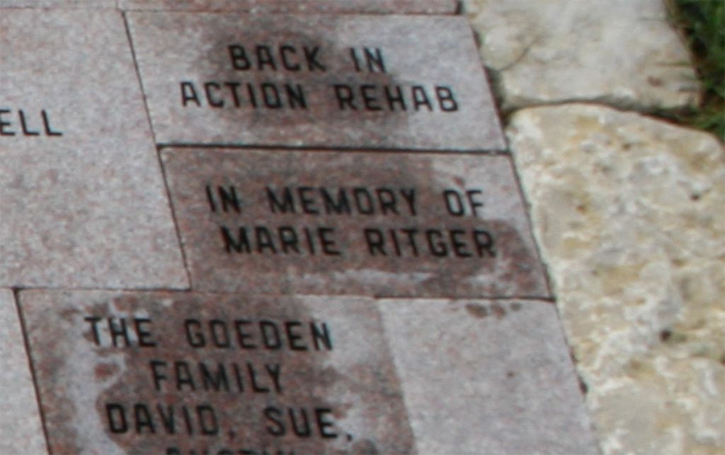 Names of donors on brick pathway